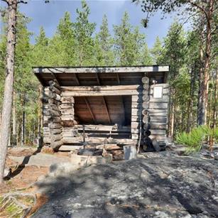 Leppäselän laavu