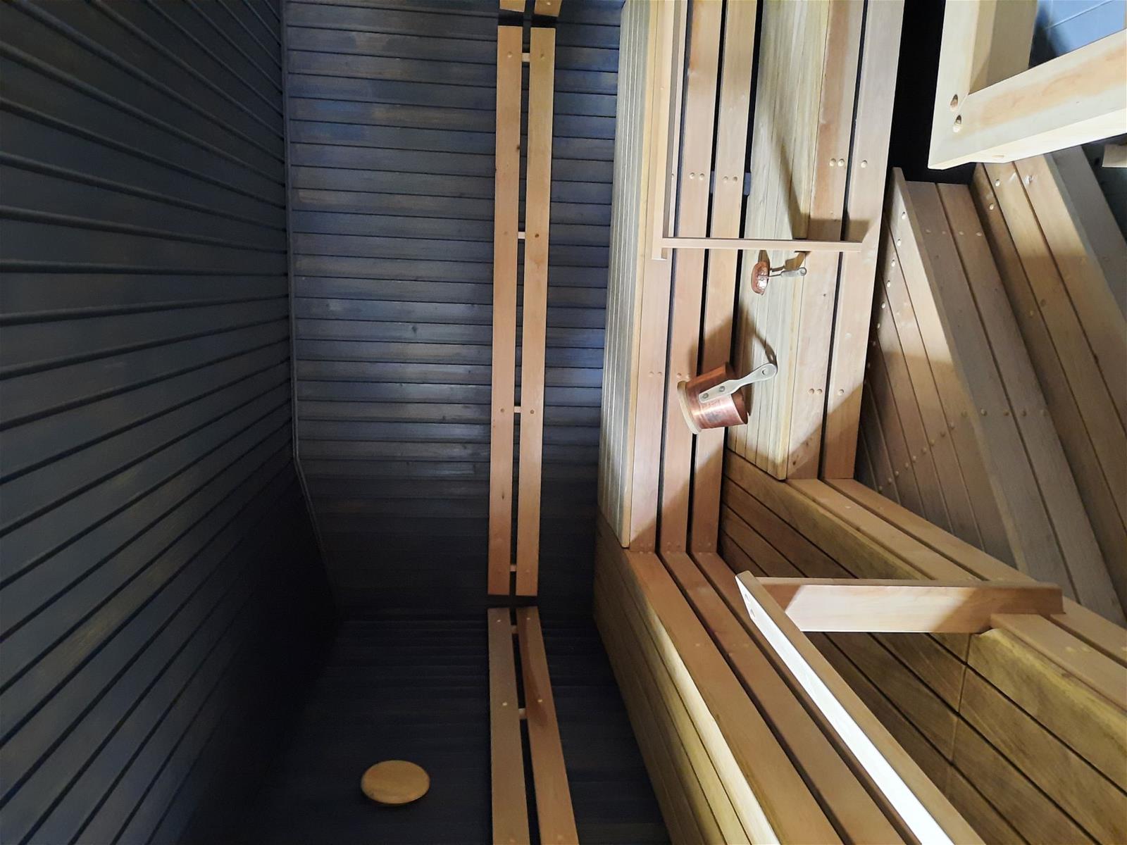 Keitelerannan sauna lauteet pieni.jpg